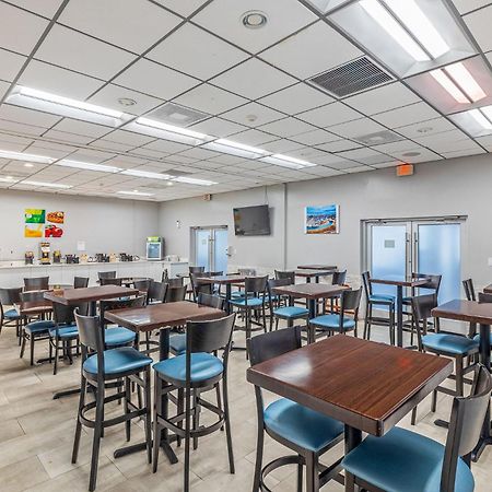 Quality Inn And Conference Center Tampa-Brandon Extérieur photo