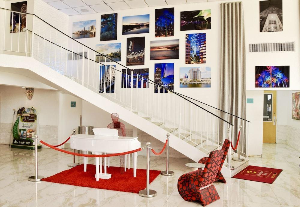 Quality Inn And Conference Center Tampa-Brandon Extérieur photo