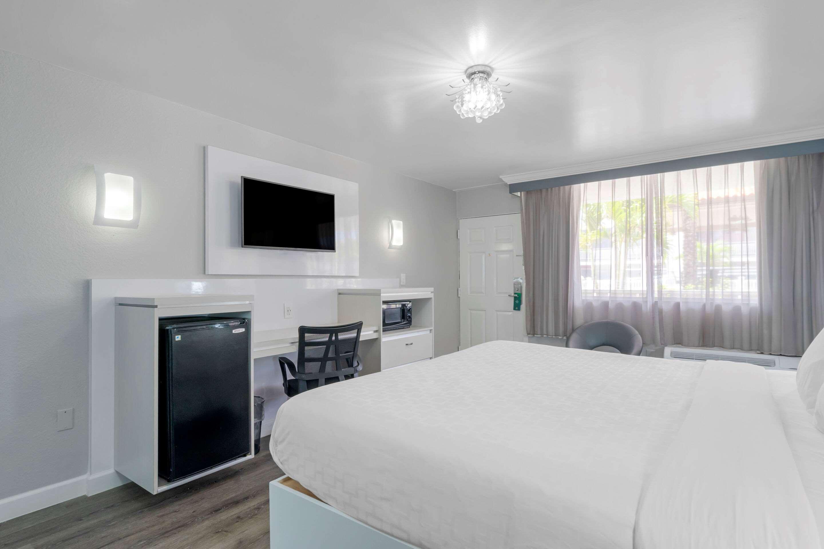 Quality Inn And Conference Center Tampa-Brandon Extérieur photo