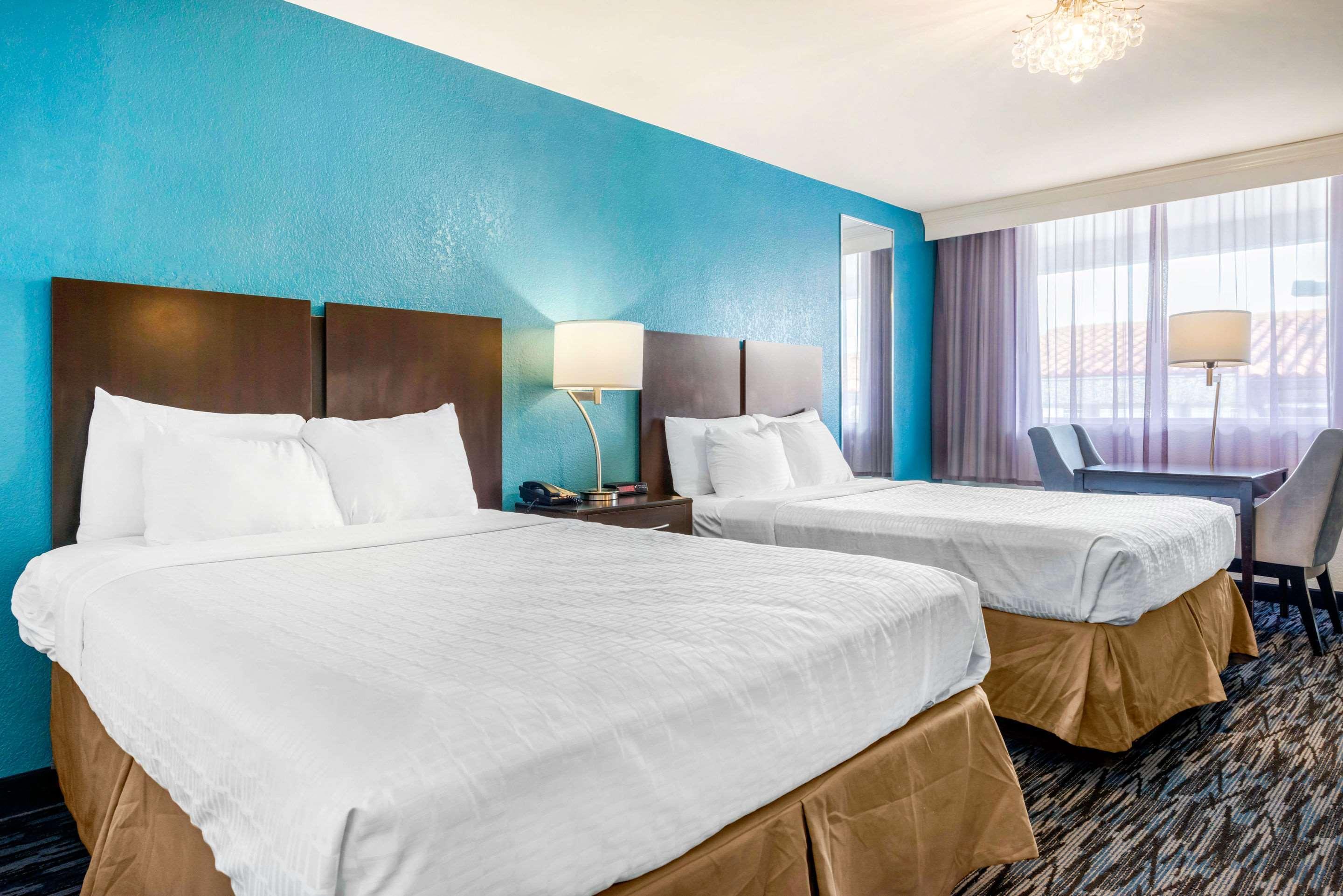 Quality Inn And Conference Center Tampa-Brandon Extérieur photo