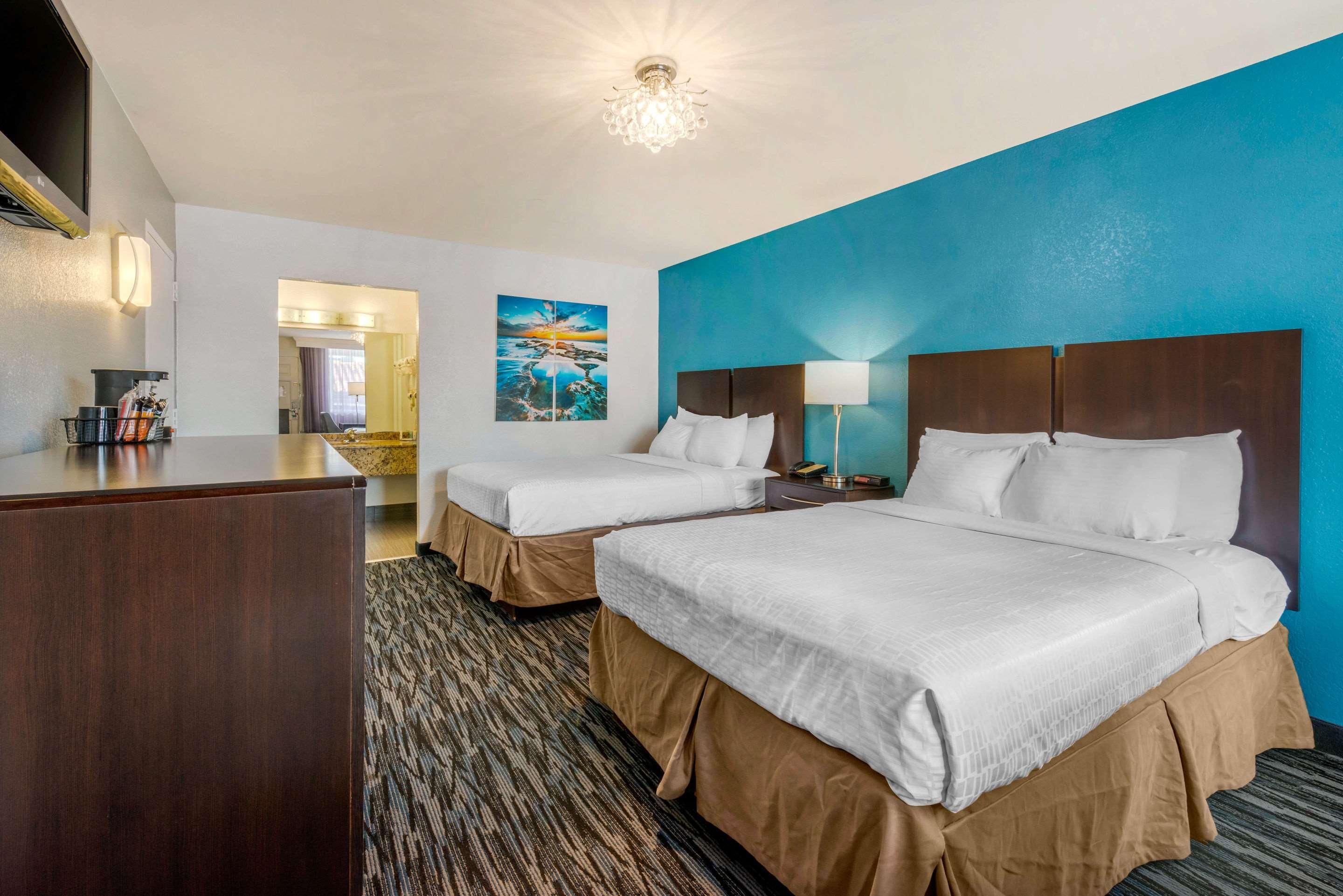 Quality Inn And Conference Center Tampa-Brandon Extérieur photo