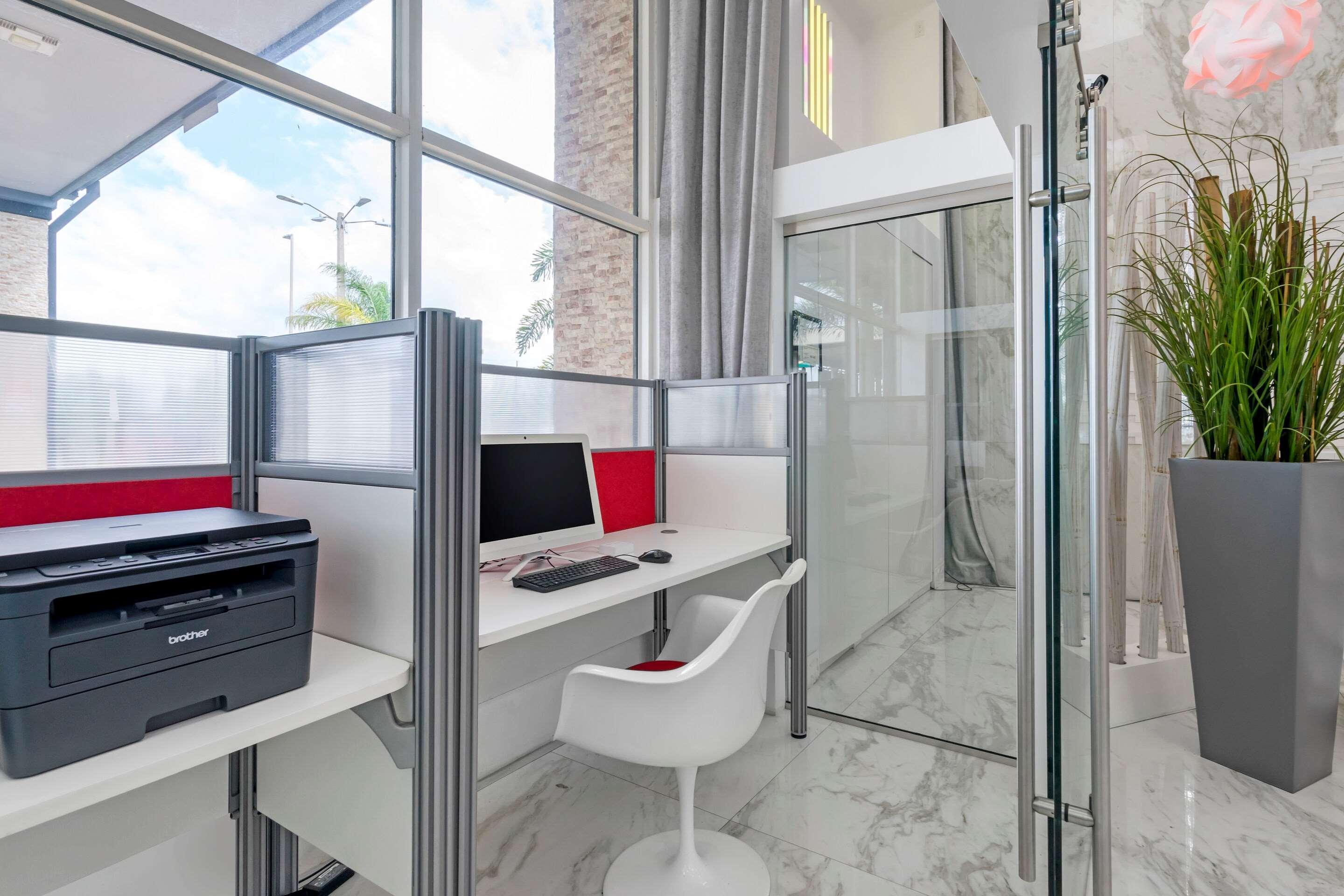 Quality Inn And Conference Center Tampa-Brandon Extérieur photo
